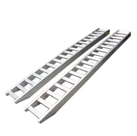 Для загрузки тяжелого оборудования сельскохозяйственных машин вилочных