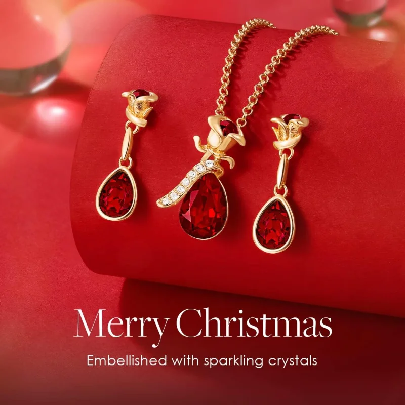 Ожерелье и серьги в форме капли розы