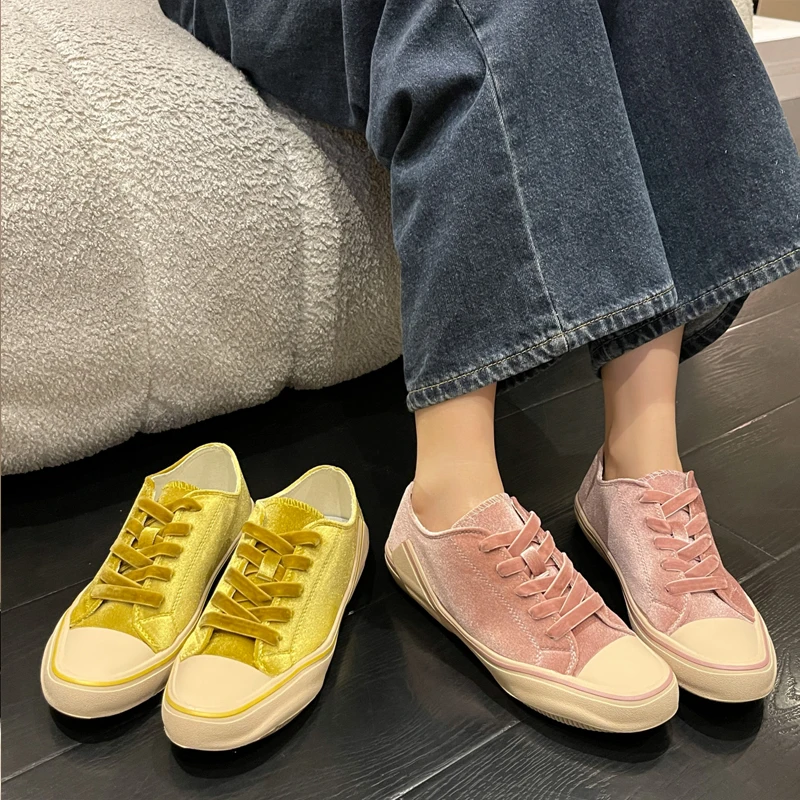 Women Luxury Velvet Sneaker Riband Lace-up Thick Sole Street Shoes Ladies High Fashion Brand Design Pink Green Velour Zapatos