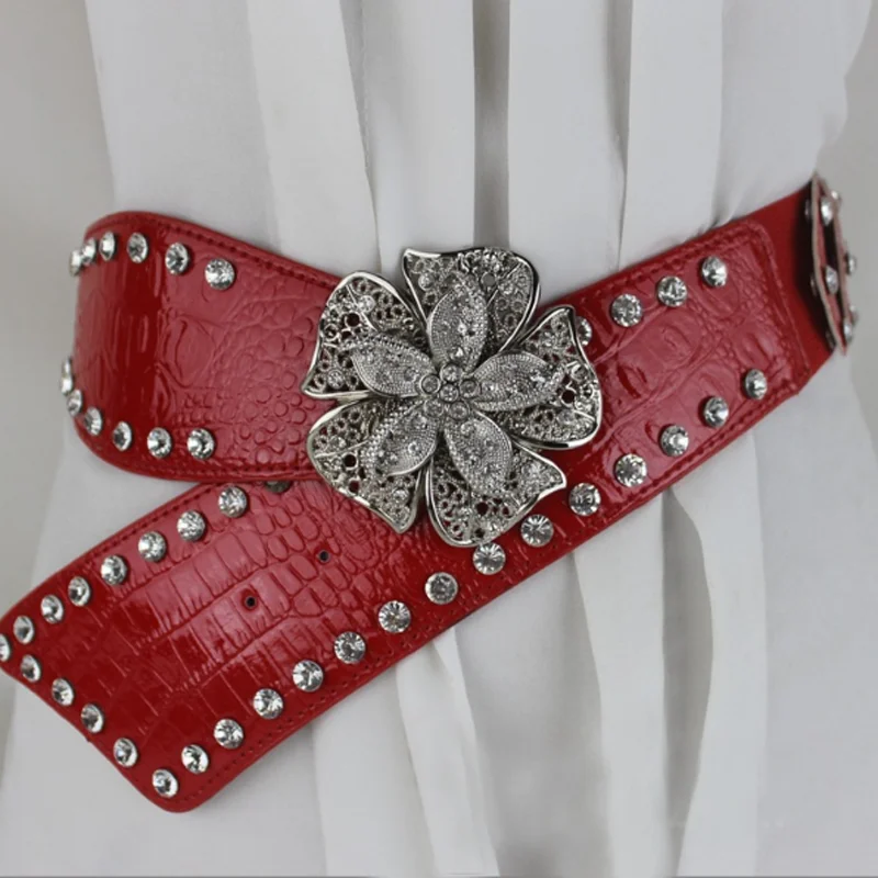 Wome Crystal Studded Corset Belt Fashion Flower Alloy Buckle Strap Rhinestone Belt for Jean Cinto De Strass Clothes Decoration