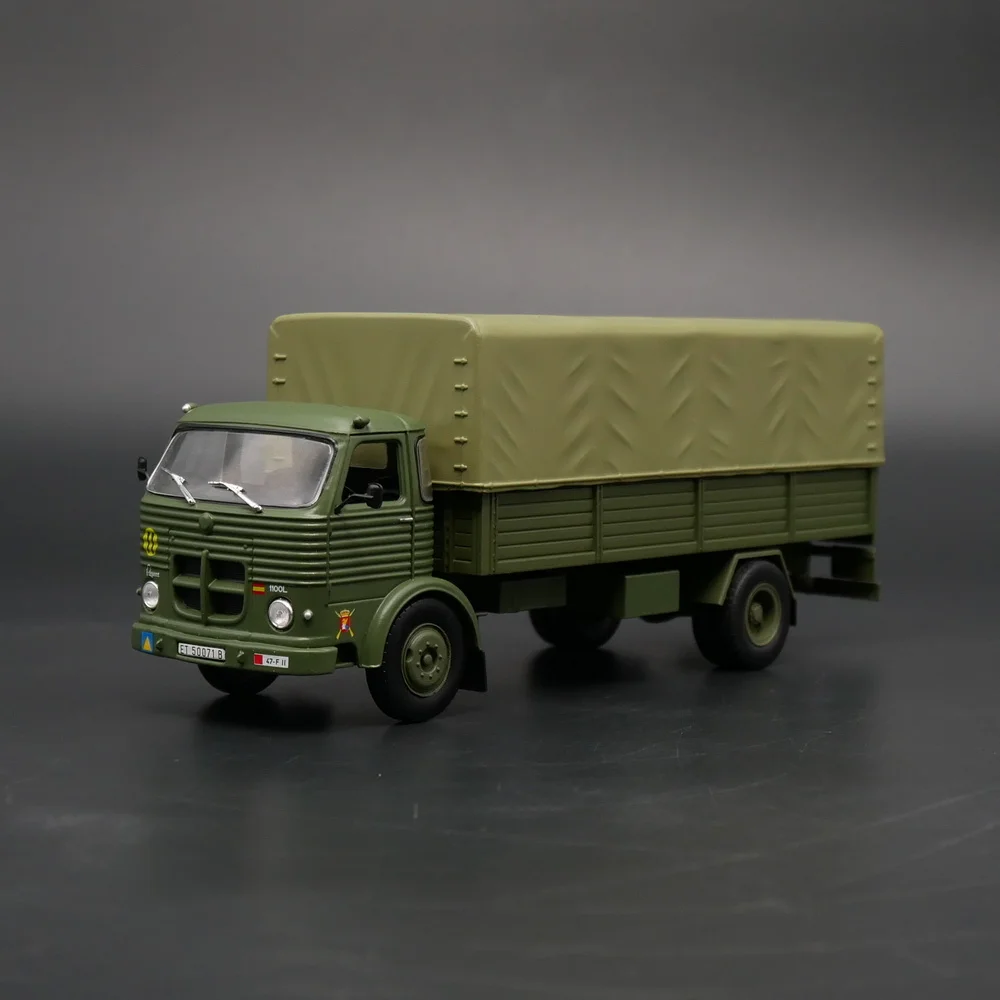 

ixo 1:43 Pegaso Comet Picasso Pegasus truck military vehicle alloy car model metal toy car