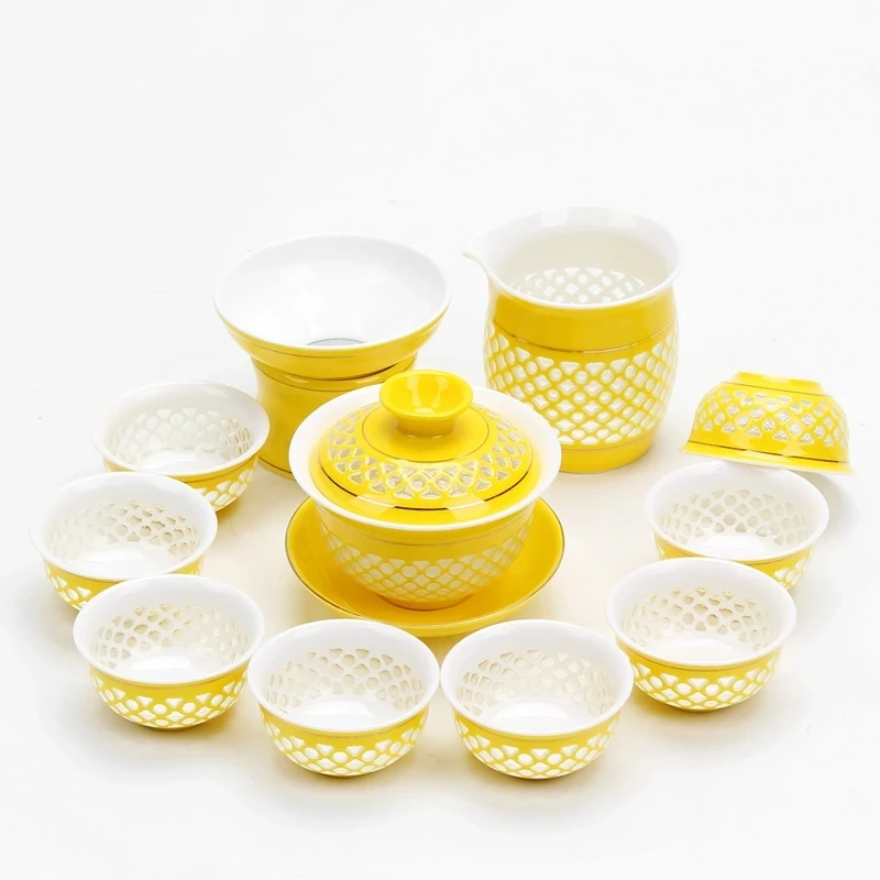 

Ceramic Kung Fu Tea Set Rainbow Cup Gold Line Blue and White Porcelain tea set