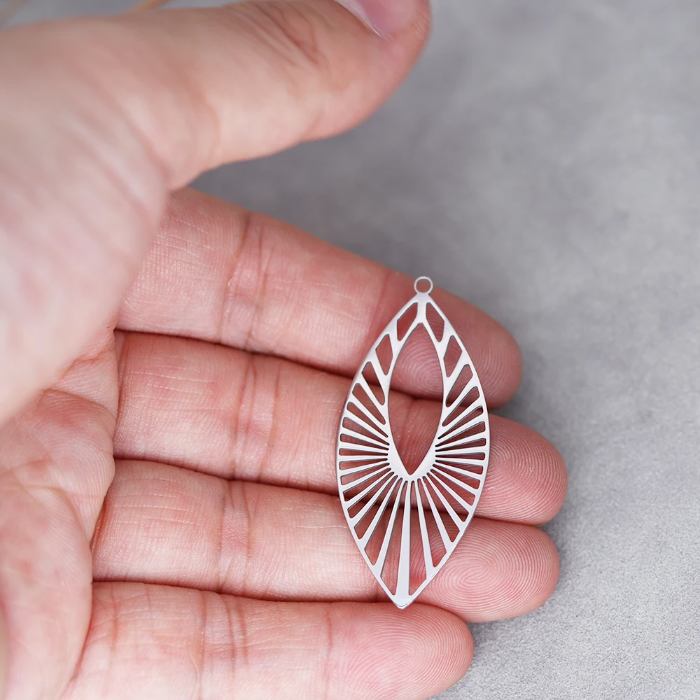 

DIY Tassels Earring Fashion Hollow Line Stainless Steel Pendant Necklace for Women Charms for Jewelry Making Metal Accessories