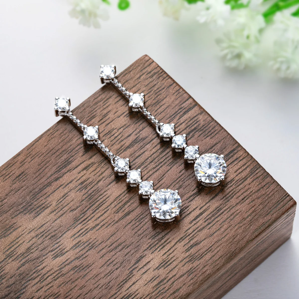 Серьги-подвески Felice из серебра 6,5 пробы с муассанитом, 1 карат, 925 мм