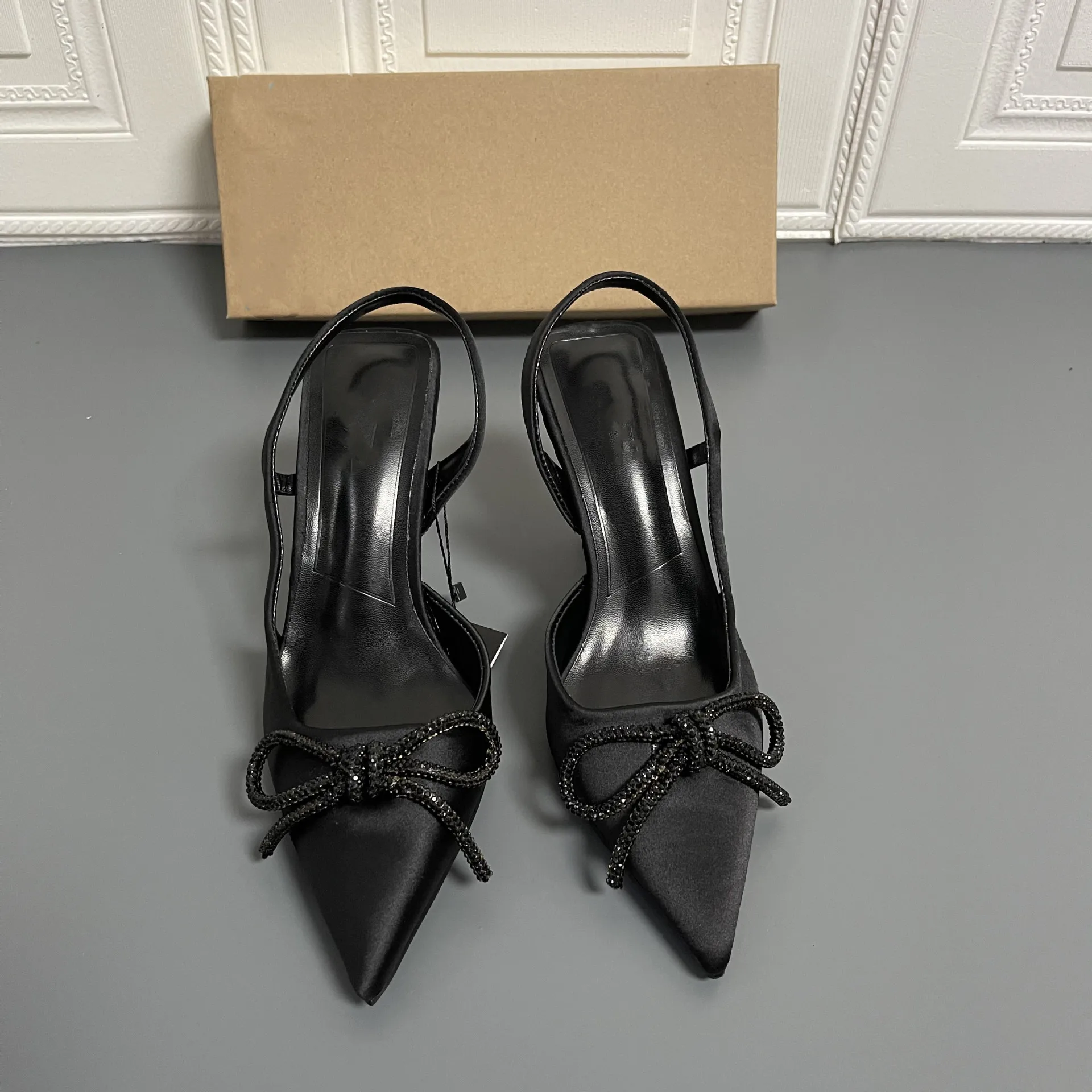 2023 New Fashion Bow-knot Summer Women Pumps Woman Single Shoes Rhinestones Heels Comfortable Dress Party Shoes Large Size 35~42