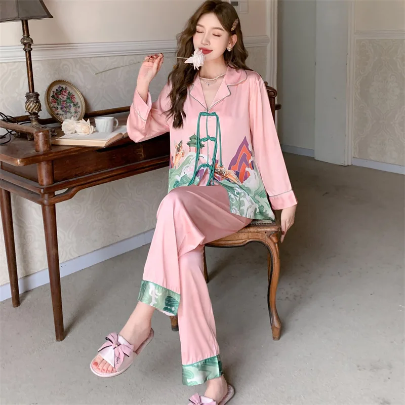 [Rich Family Qianjin] 2023 Spring/Summer New Sleepwear Women's Ice and Snow Silk Printed Long Sleeve Pants Home Fury