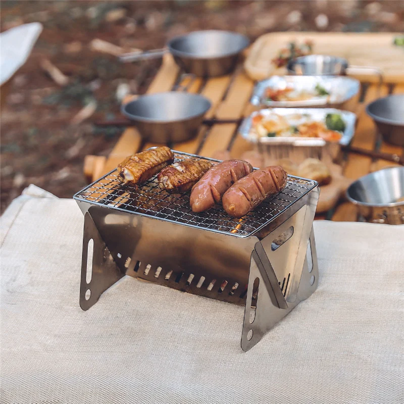 

BBQ Portable Card Stove Outdoor Folding Barbecue Furnace With Grill Camping Supplies Multifuntional Tourist Kitchen Utansils