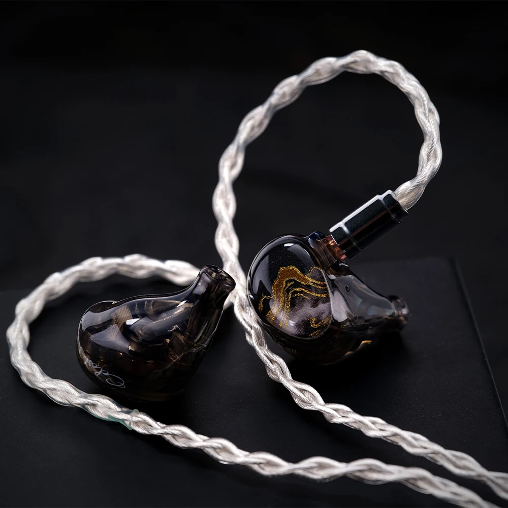 Фото Наушники-мониторы Celest PhoenixCall 2.0 HiFi In-Ear Monitor (IEM) с гибридной конфигурацией 2DD 2BA 2FPD и кабелем 5N с серебряным покрытием, разъемы 3.5 мм и 4.4 мм №2