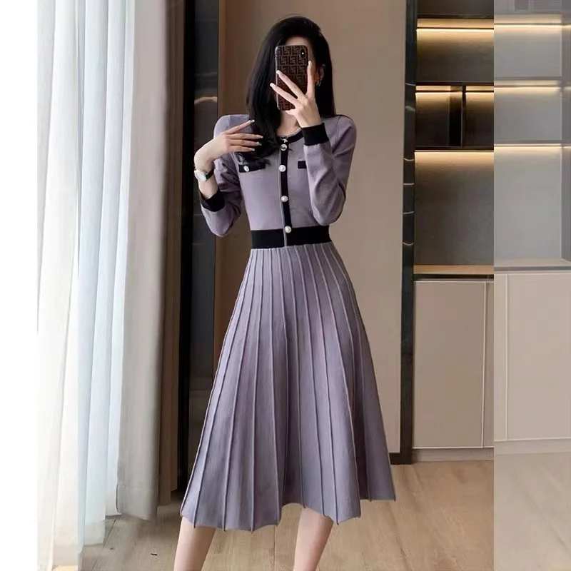 

High Quality Elegant Autumn Pleated Midi Dress New Fashion Women O Neck Long Sleeve Knitted Hit Color Pearl Button Sweater Dress