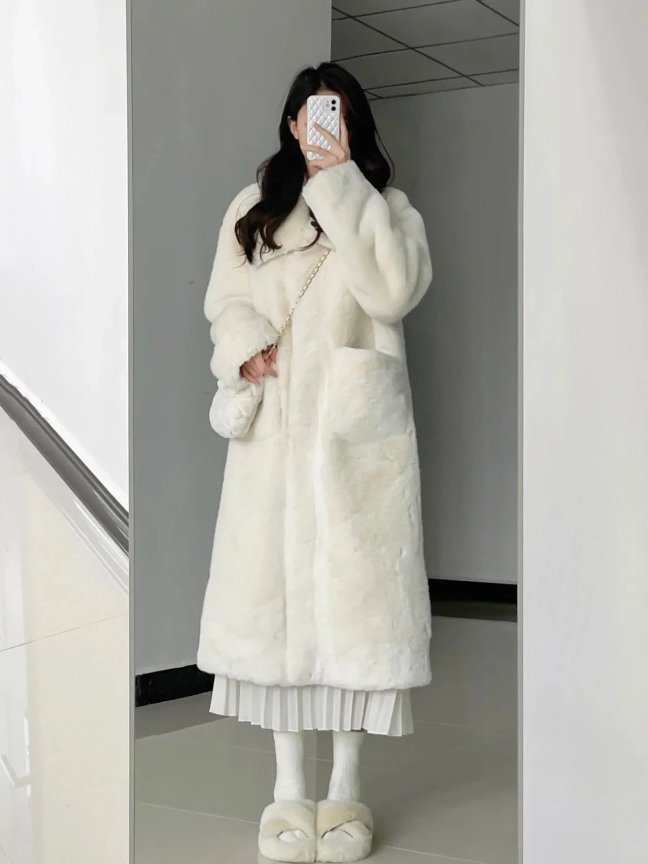 2022 New Women Winter Faux Fur Coat Long Fur Coats Thick Warm Female Plush Plus Size Loose OverCoat