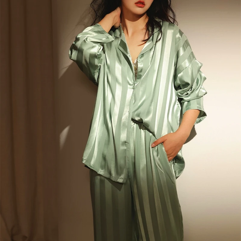 

Spring Autumn Long Pajamas Sets Unisex Man Women Fashion Striped Home Clothes Faux Silk Sleepwear