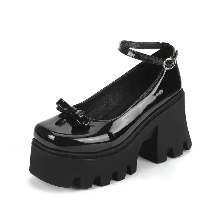 

Туфли на платформе и толстом каблуке, с металлической пряжкой