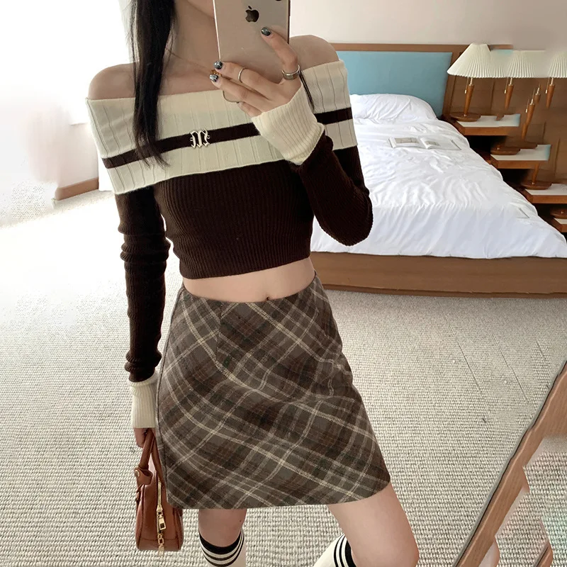 

2023 женская осенняя и зимняя искусственная кожа академический стиль с высокой талией Тонкий бриллиантовый клетчатый ободок короткая юбка из шерсти H777