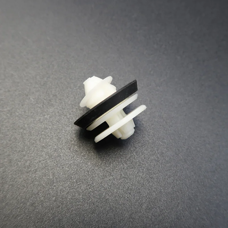 

8P0868243 для Audi A3 TT R8, пластиковый автоматический зажим для обивки, фиксатор дверной панели