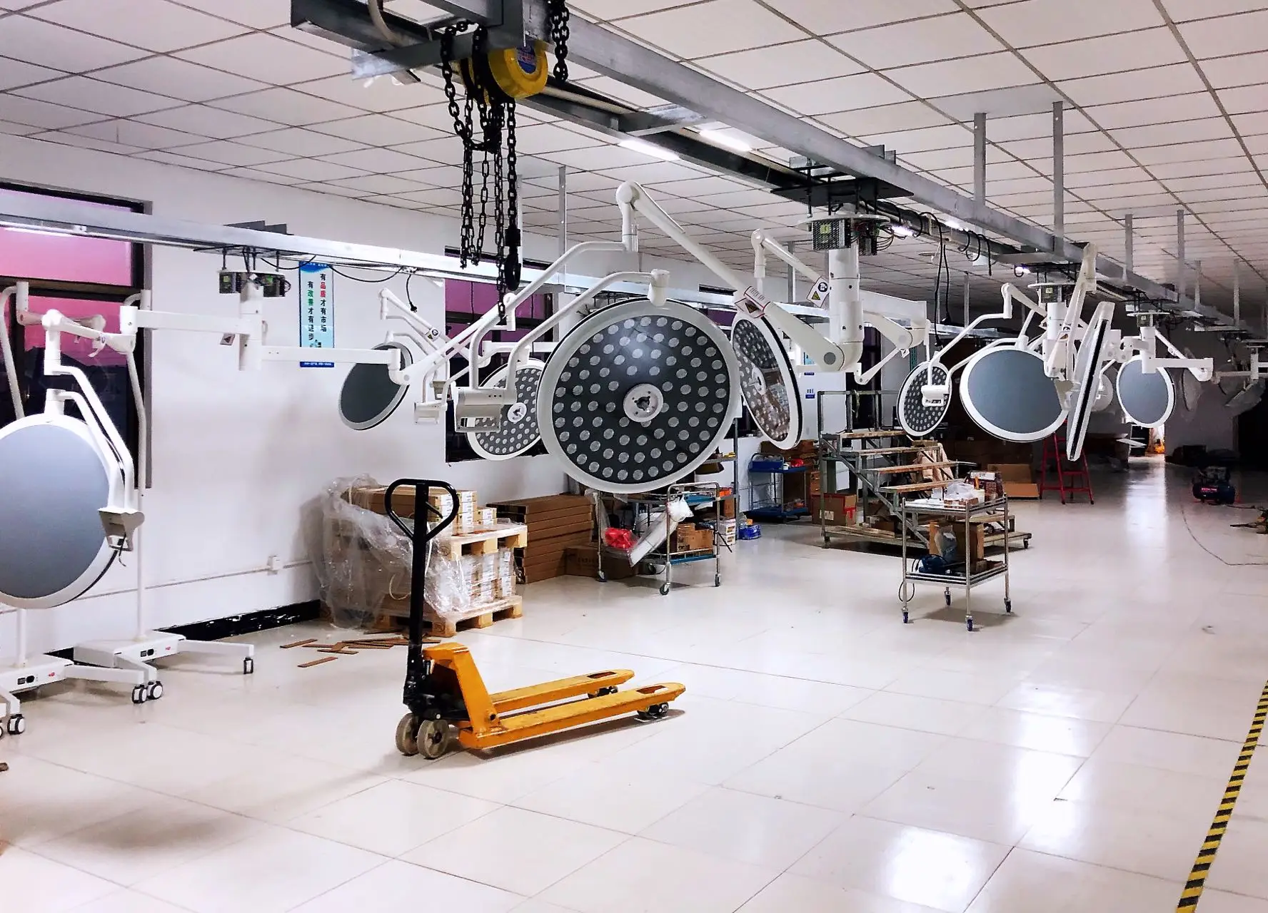 Холодная светодиодная Хирургическая Лампа искусственная кожа беззатеняющая