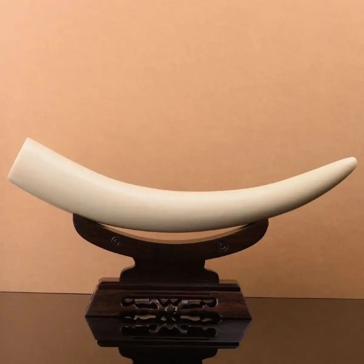 Mammoth Ivory Ornaments Full Of Veins Full Of Blood Sperm Throw Fine Grinding Suitable For Putting Office Feng Shui Decoration