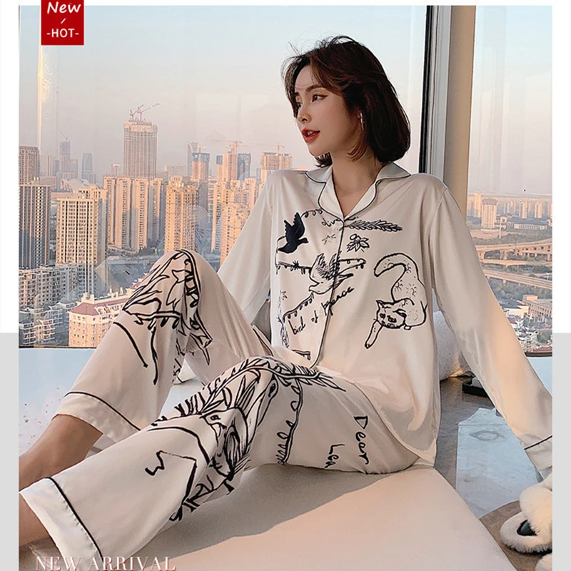 LIILYLTY Plus Size Pajamas for Women Women's Suit Velour Peignoirs Silk Luxury Designer Sleepwear Lingerie  Animal Graffiti