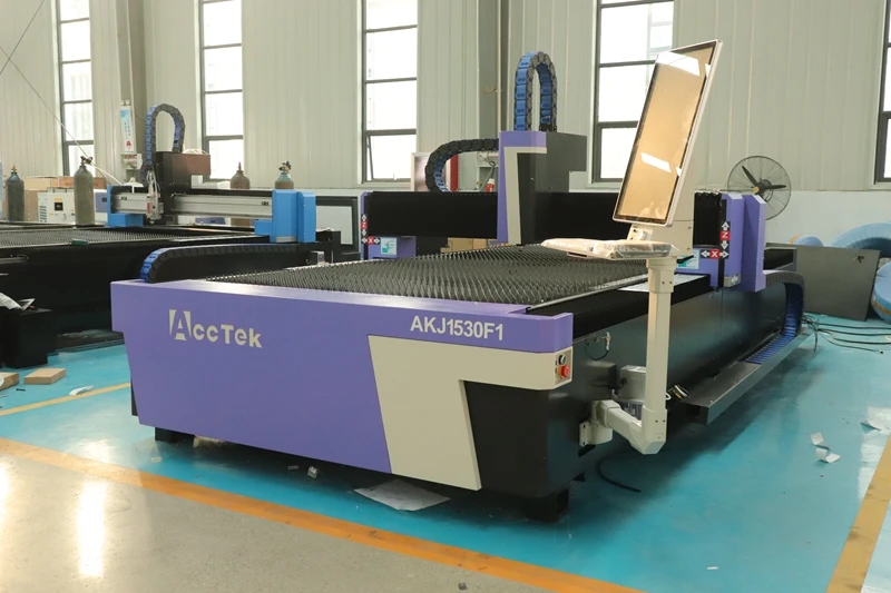 Китай машина для лазерной резки нержавеющей стали Acctek 1530F1/машина листового