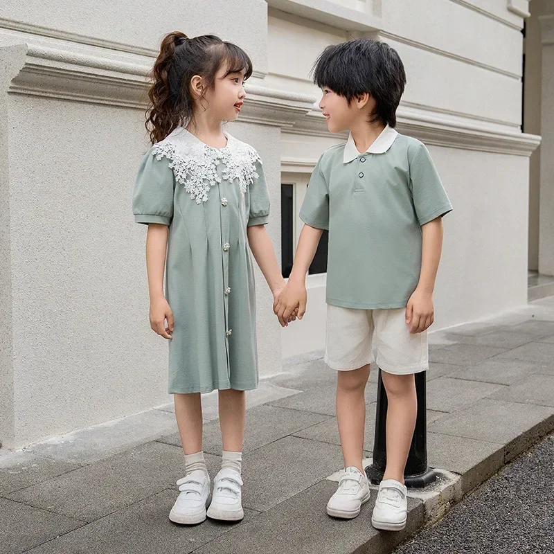 Одежда для всей семьи 2024 платья с воротником мамы и дочки комплекты рубашек папы