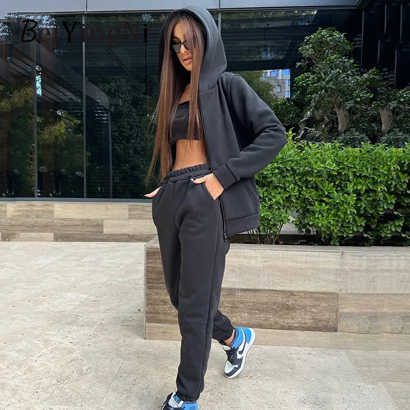 

Модный однотонный спортивный костюм Beiyingni для женщин, толстовки с длинным рукавом и карманами на молнии и повседневный комплект из двух пре...