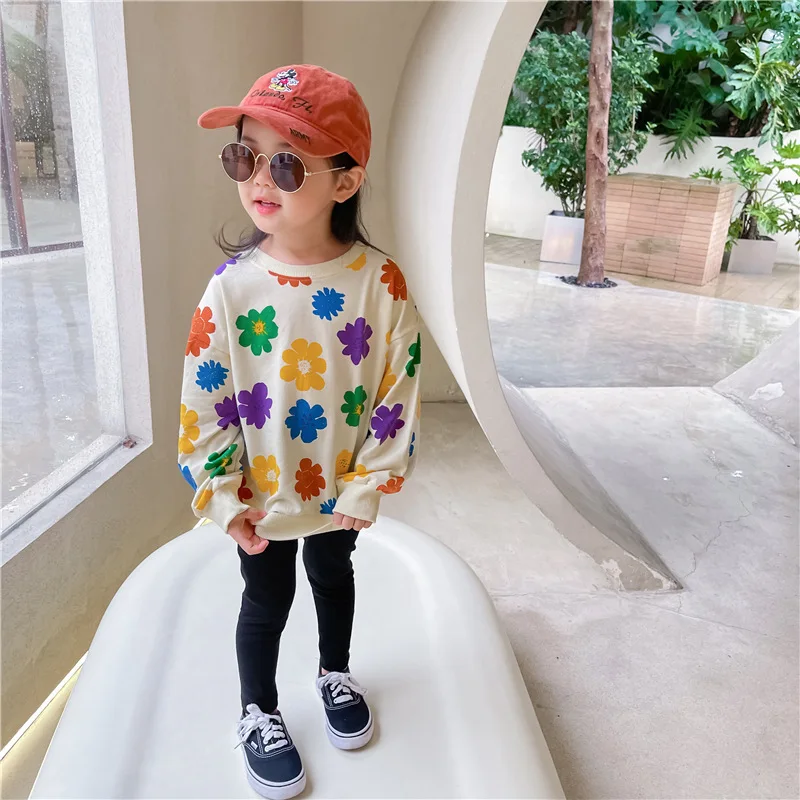 

Футболка с длинным рукавом и цветочным принтом для девочек 2-8 лет