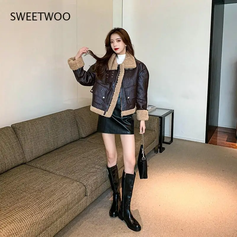 Women High Quality Black Motorcycle Jacket Thermal Padded Warm Parkas Short Design Lamb Fur Flight Coat Contracted Slim 2022