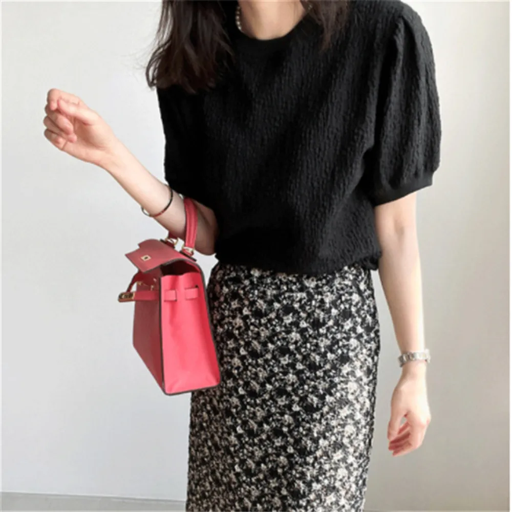 

Pleated Casual Women's T-shirt Loose And Thin Simple Short-sleeved Cotton Temperament All-match Top Summer 2022 New Korea Japan