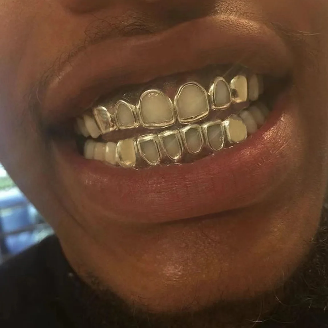 RACHELZ хип-хоп полые зубы Grillz брекеты черного золота цвет глянцевые зубные шапочки