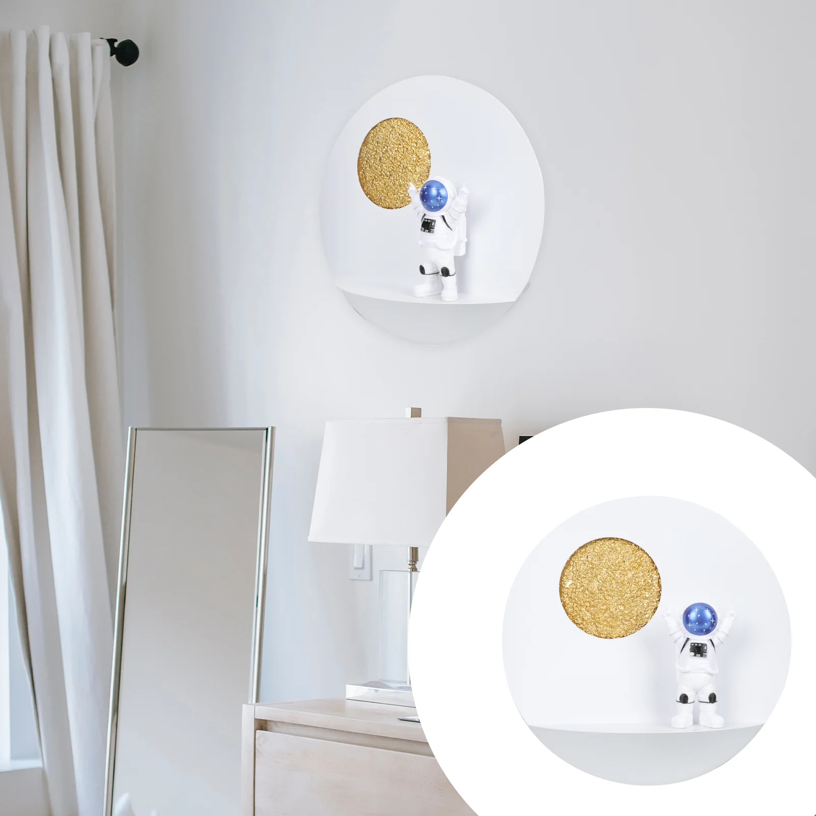 

Creative Lunar Astronaut Aisle Light Children Room Corridor Light Corridor Wall Lamp