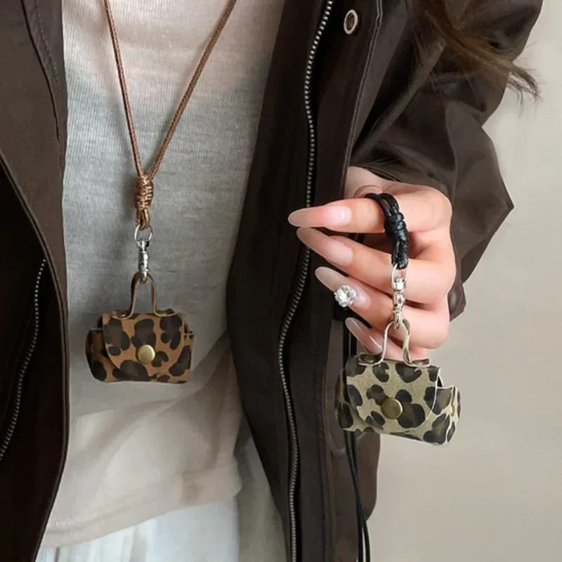 Мини-кожаный кошелек с леопардовым принтом ожерелье подвеской для женщин