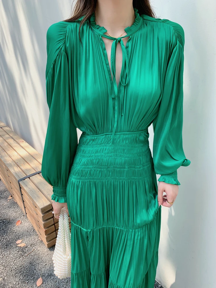 

2023 Green Long Satin Elastic Waist V-neck Midi Dress Free Shipping New Arrive Frence Paris High Quality Brand M*e Free Shipping