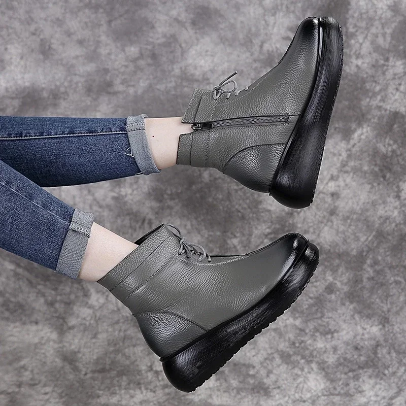 Женские ботильоны из натуральной кожи на толстой подошве