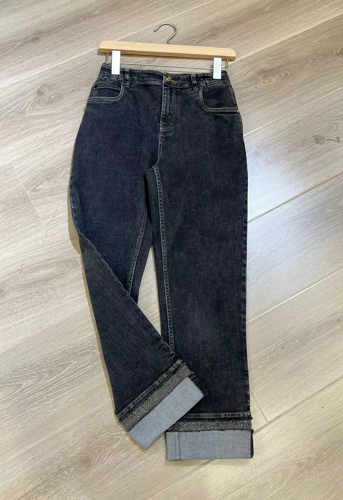 

Осенне-зимняя коллекция, повседневные Украшенные бусинами джинсы до щиколотки