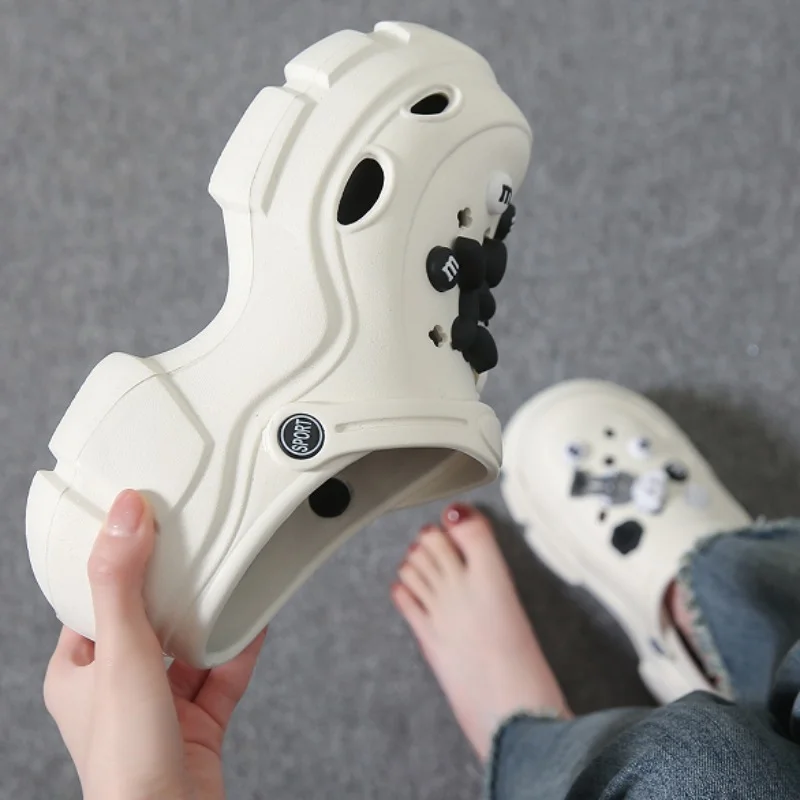 

Women's Breathable Hollow Platform Slippers Summer New Closed Toe Non-slip Slides Shoes for Women Comfort Ladies Causal Sandals