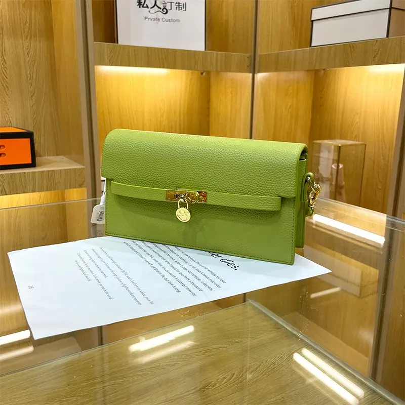 

2022 New fashion women messenger bag belt bag cover square bag ladies shoulder bag summer simple shoulder bag