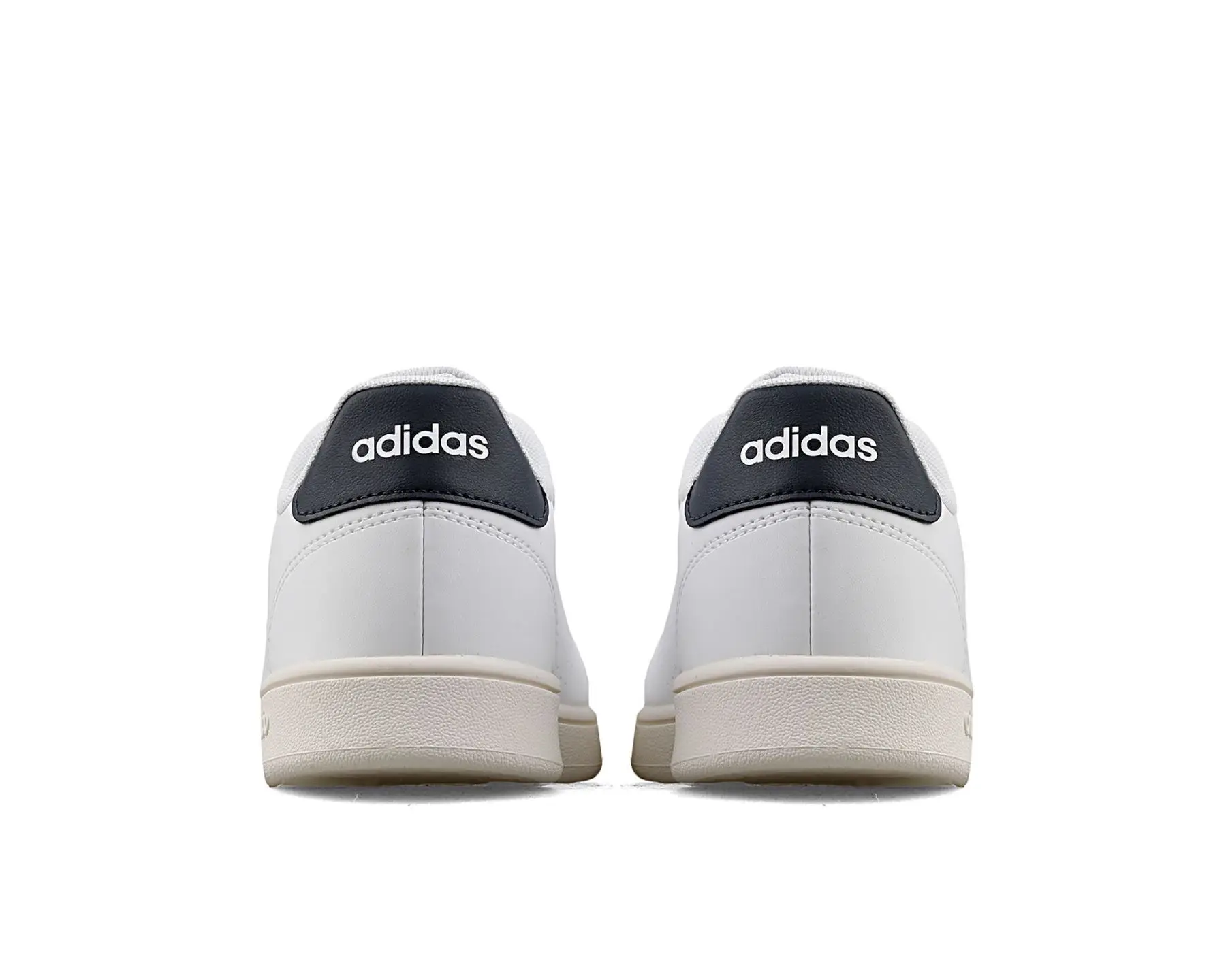 Рисунок 4 - Кроссовки Adidas Original Advantage K детские белые