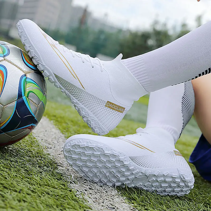 Hot Sale Women Men High Ankle Football Shoes Indoor Outdoor Turf Kids Football Boots Soccer Cleats Teenager Training Sneakers