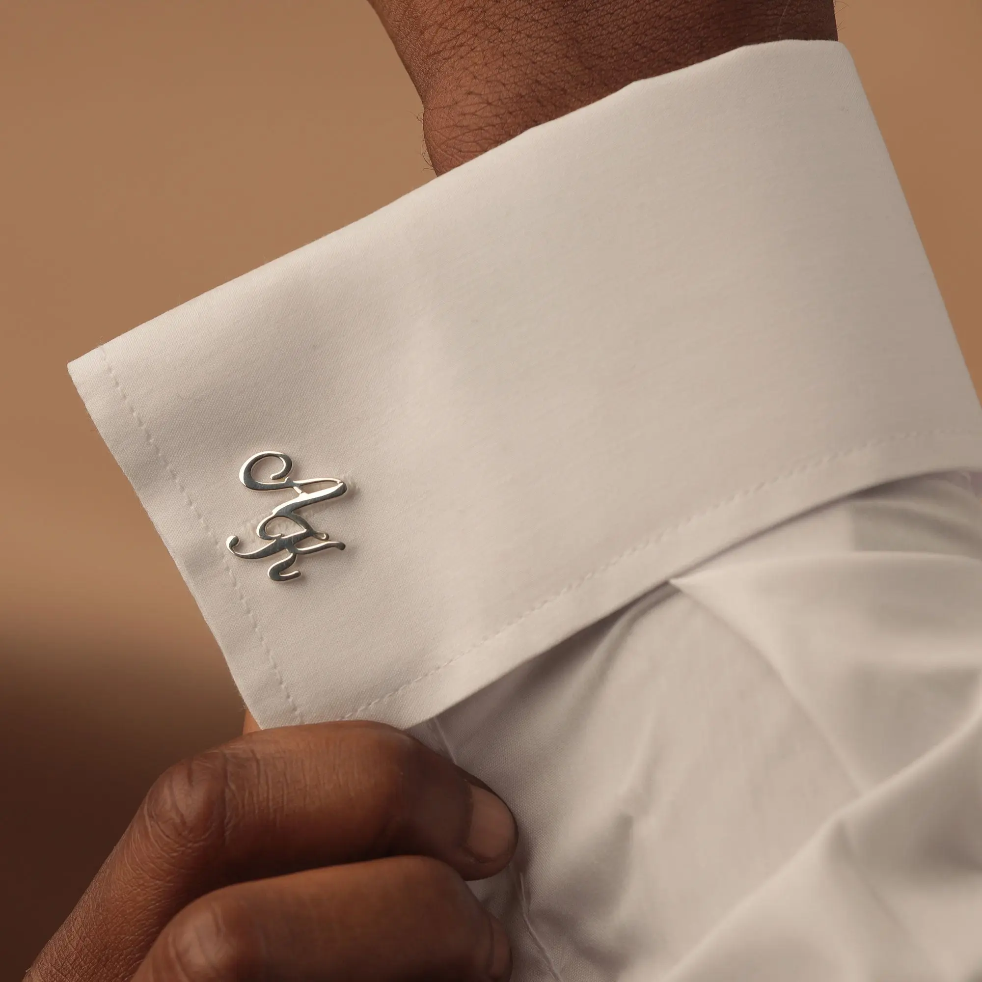 Luxury Stainless Steel Custom Name Initials Cufflinks for Mens Wedding Sleeve Button Pin Groomsmen Gifts Jewelry for Men