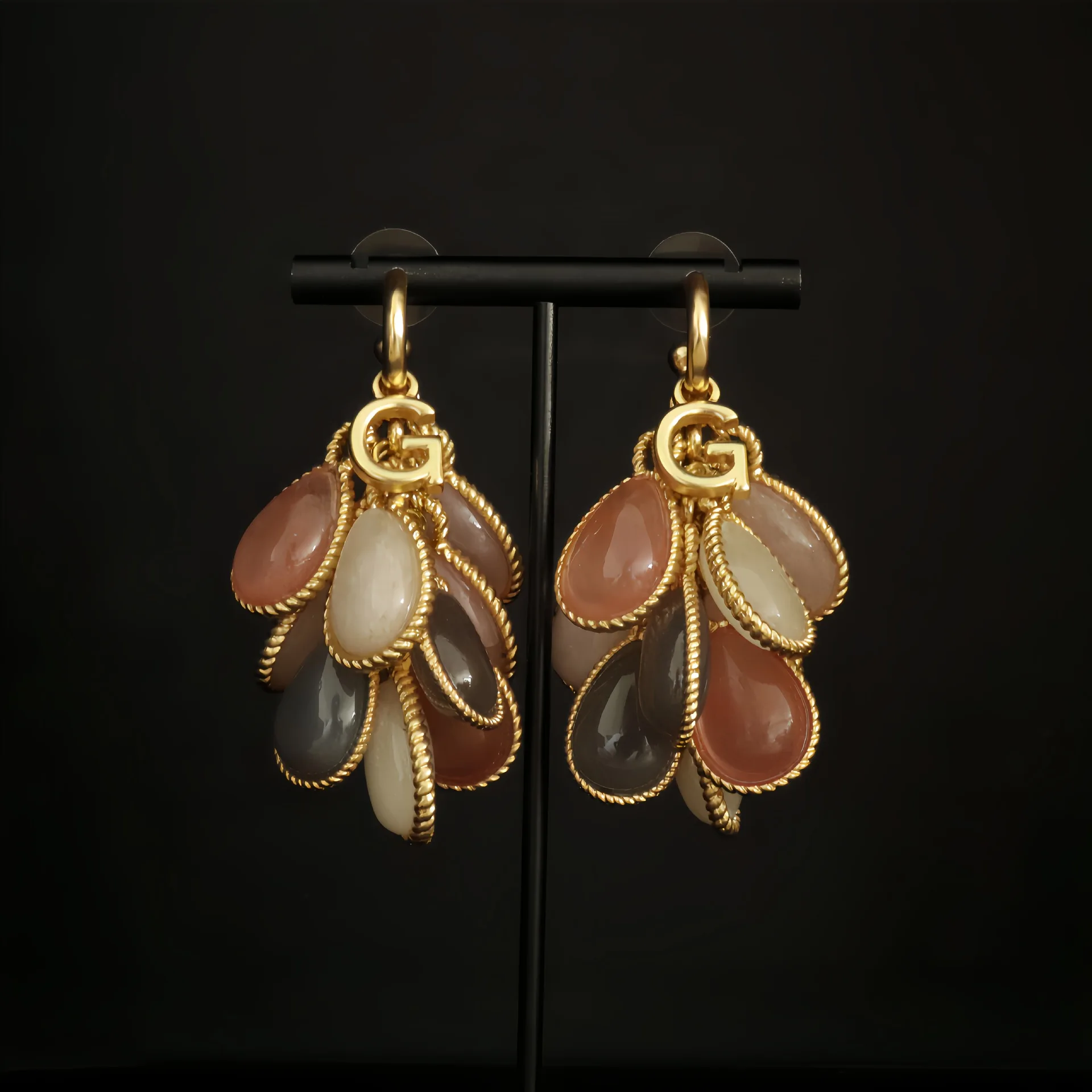 Модные и изысканные серьги с кисточками женские бутиковые украшения.