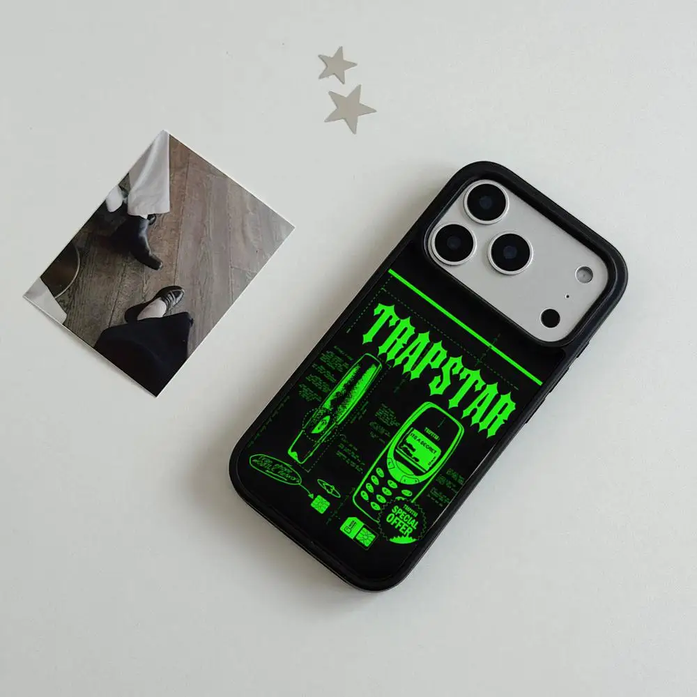 Фото Горячая новинка: чехол T-Trapstars для iPhone 17 Air, 16, 15, 14 Plus, 13, 12, 11 Pro Max – двухцветный, из твердого поликарбоната, модный защитный чехол №3