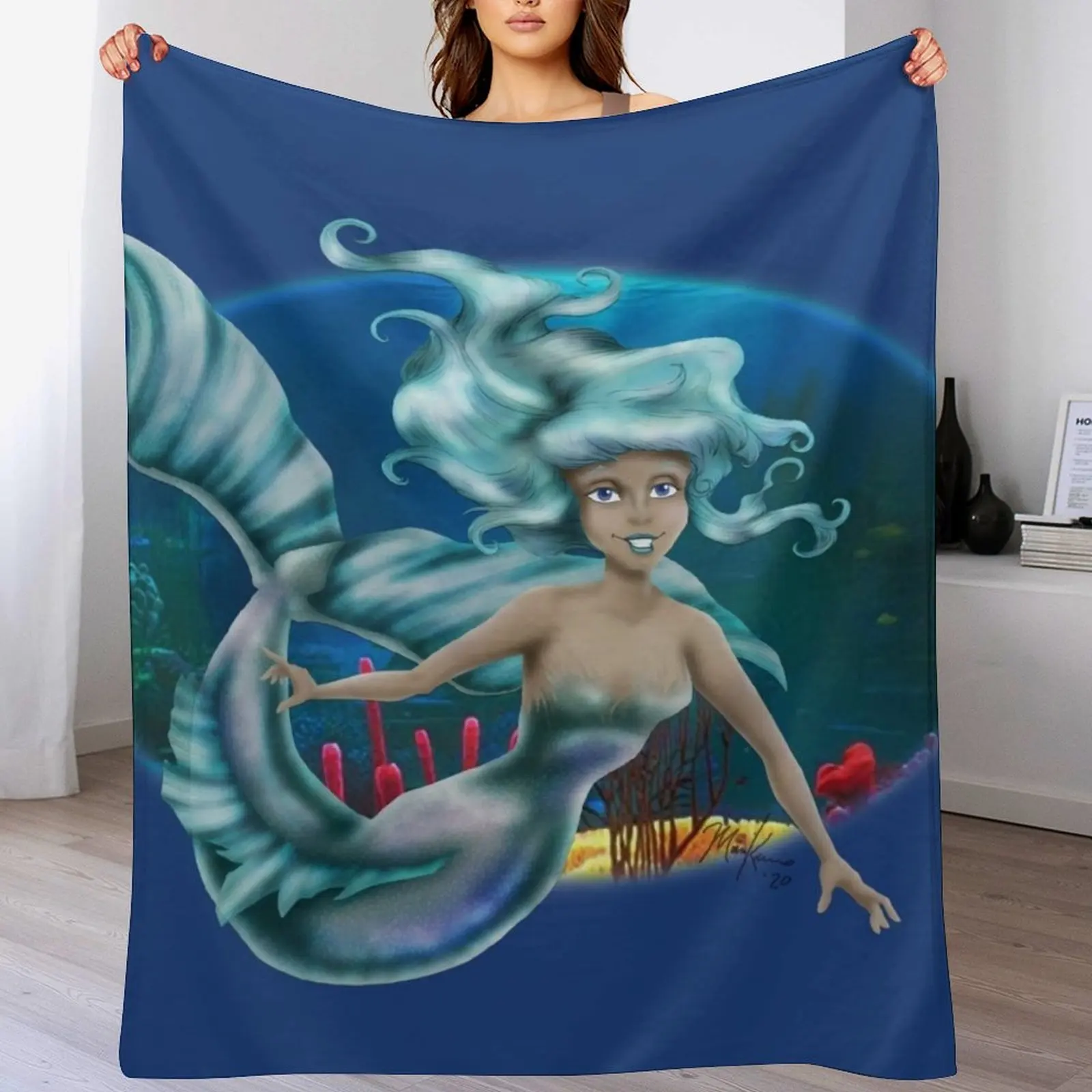 Сиреневый плюшевый плед