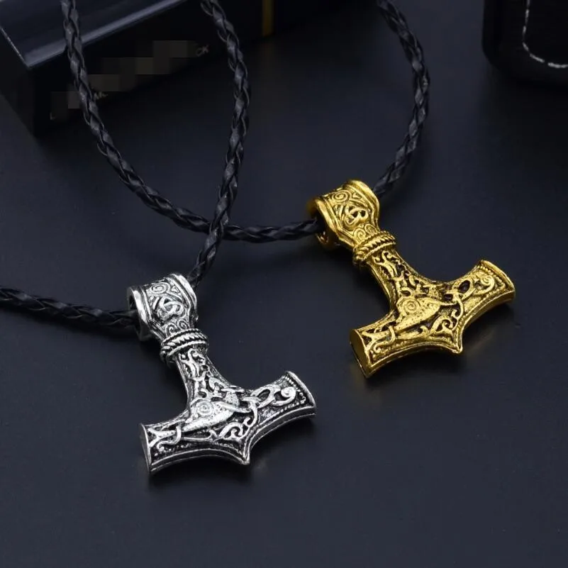 

Vintage Carved Hammer Pendant Necklaces For Women Men Classic Retro Geometric Hammer Neckalces Fashion Jewerly Gifts