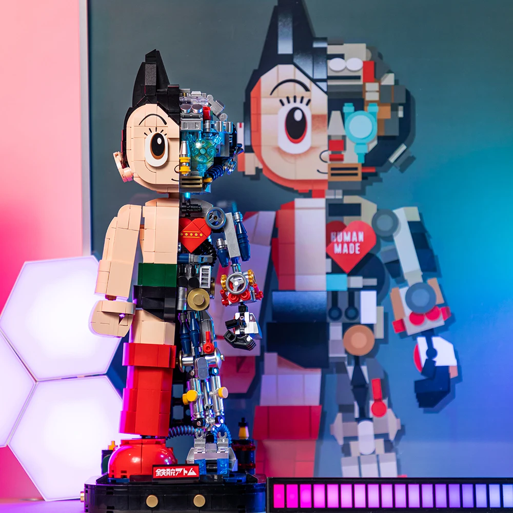 

Pantasy 86203 Block Astro Boy Robot Brick Mechanical 70th Anniversary Mechanic Half Clear Version Building Toys