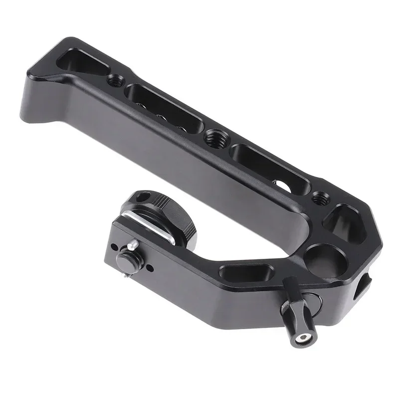 Верхняя ручка камеры Рукоятка Arri Установочный винт Монитор Микрофонная