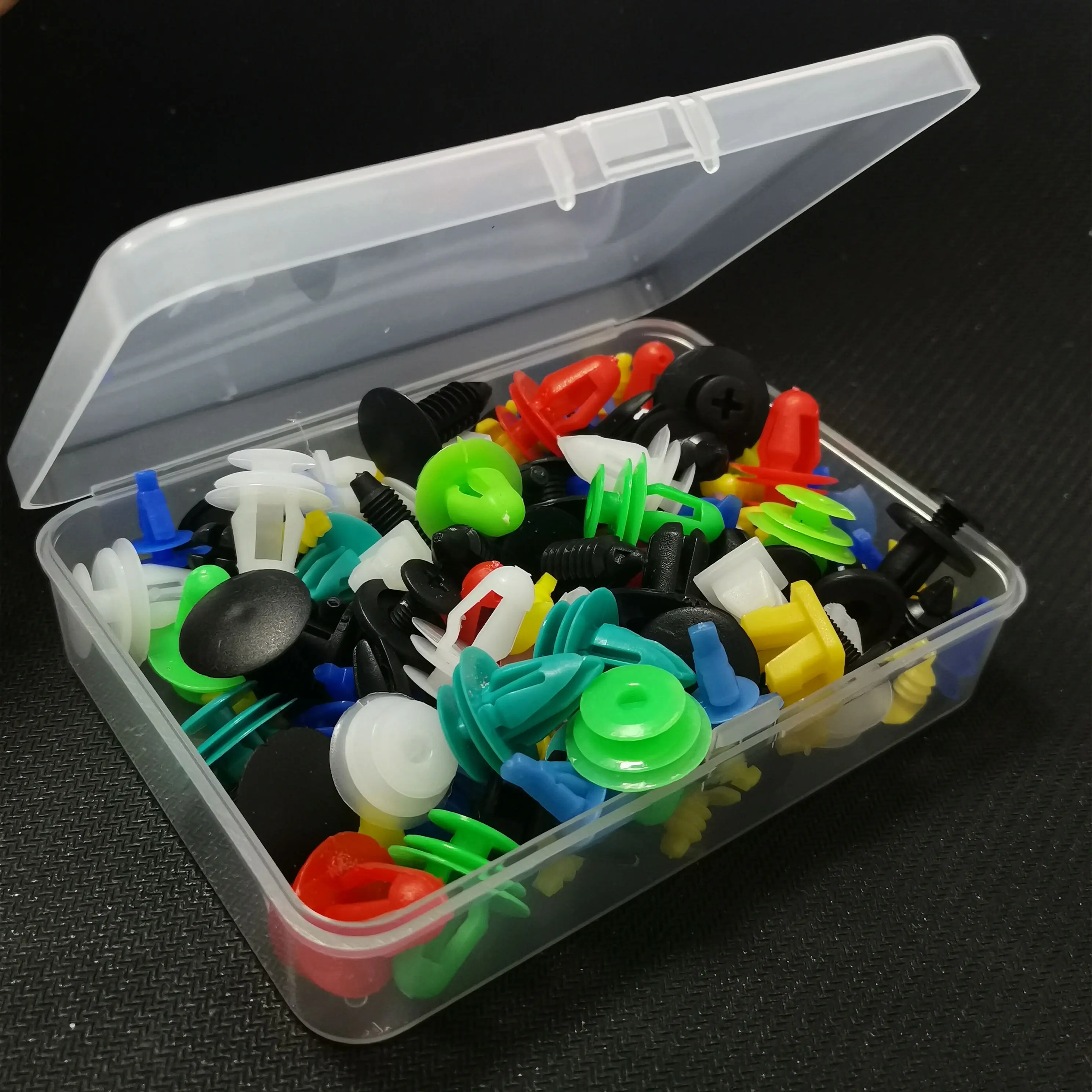 

100pcs Universal Mixed Clips with box For Saturn Astra Aura Ion Outlook Vue