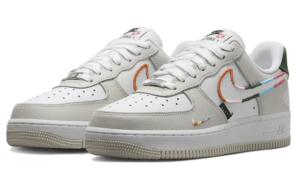 Женские кроссовки Nike Air Force 1 низкие Все лепестки объединенные
