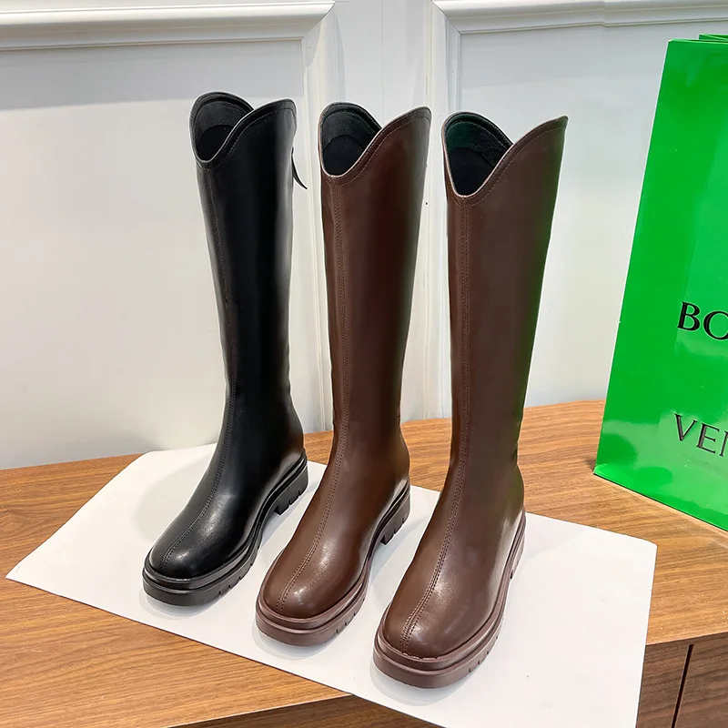 Женские высокие ботинки-мартинсы на толстой подошве с микрофиброй весна-осень 2022