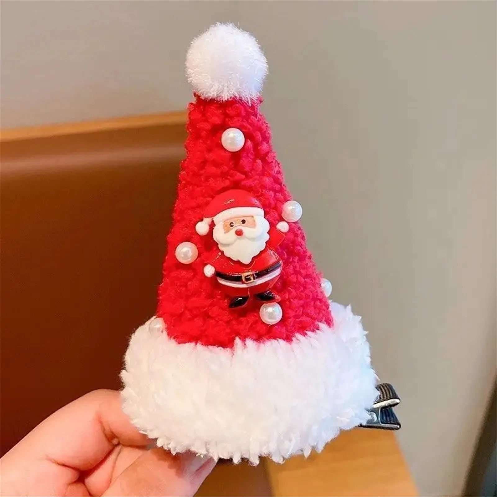 

Рождественские шапки с жемчугом