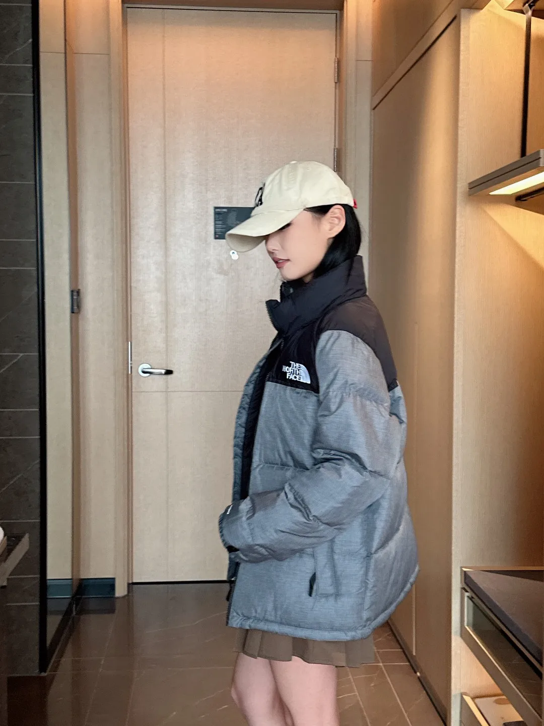 Женский Пуховик в стиле The North Face copy 1:1 1996 Nuptse Классика Теплый легкий и не тяжелый.