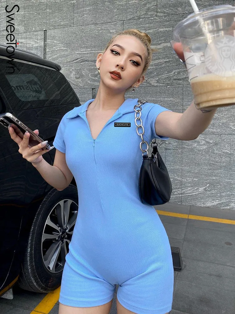 

Женский комбинезон с коротким рукавом и отложным воротником, на молнии